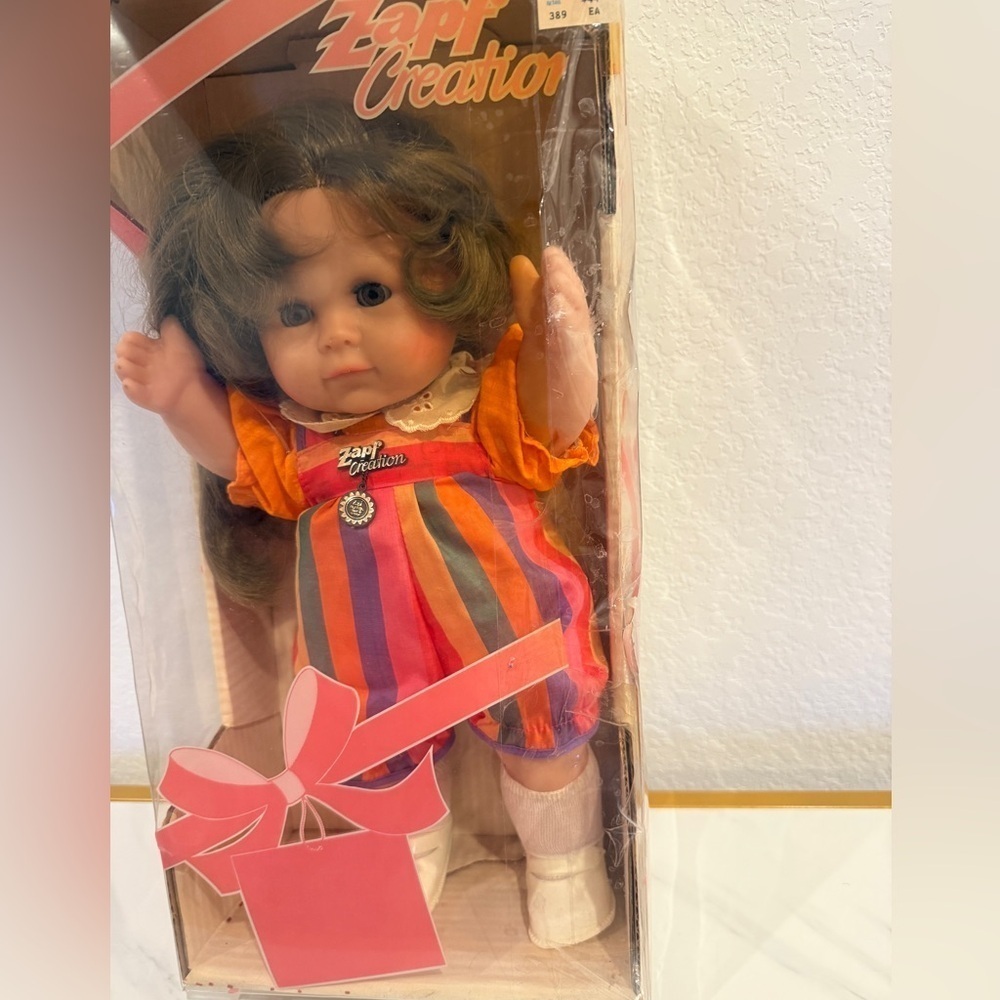 Rare Zapf Creation Vintage Doll with Accessories - Picture 3 of 6